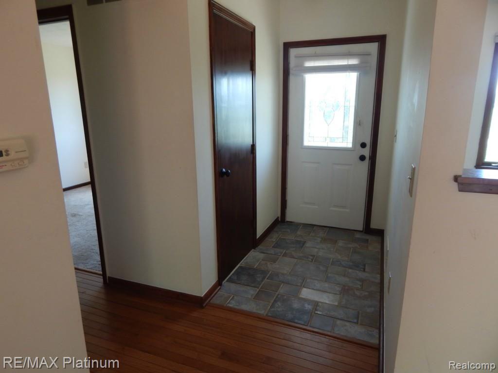 2875 Linn Road Williamston, MI 48895 - Photo 12 of 36 DSCN0387.jpg