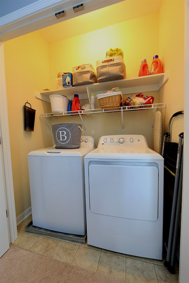 1525 Crafton Way Raleigh, NC 27607 - Photo 16 of 22 Laundry