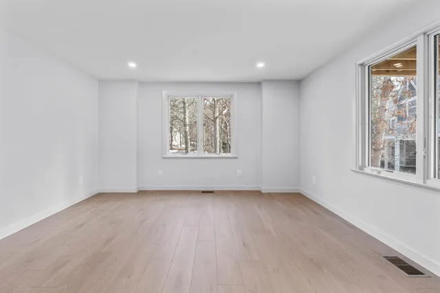 $2,215,000 | 46 Greensward Circle, Mashpee, MA 02649