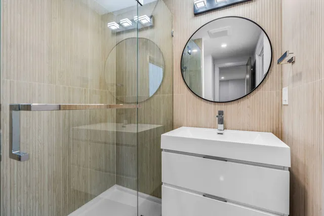 $2,215,000 | 46 Greensward Circle, Mashpee, MA 02649