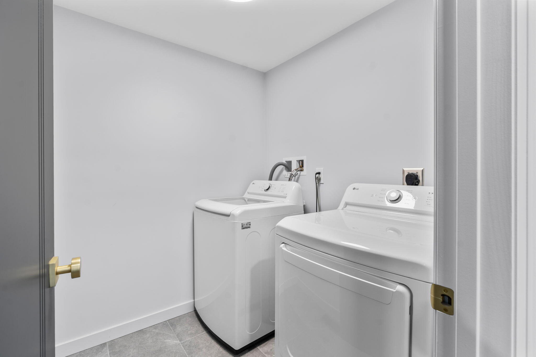 46 Greensward Circle Mashpee, MA 02649 - Photo 28 of 80 35-web-or-mls-46 Greensward Hi Res-4