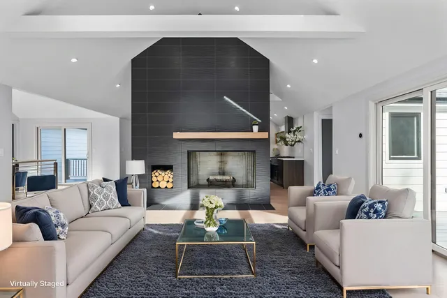 $2,215,000 | 46 Greensward Circle, Mashpee, MA 02649