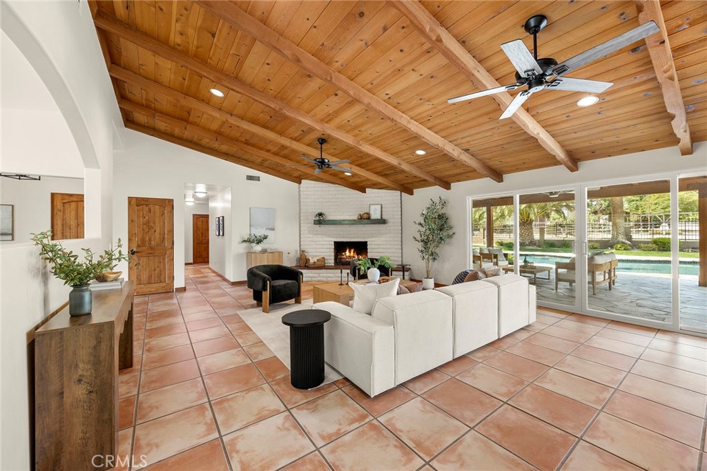 1920 Gratton Street Riverside, CA 92504 - Photo 24 of 75