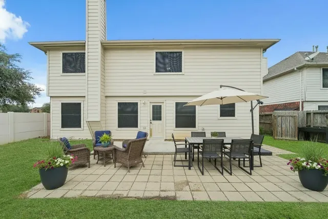 a view of an empty room and stairs