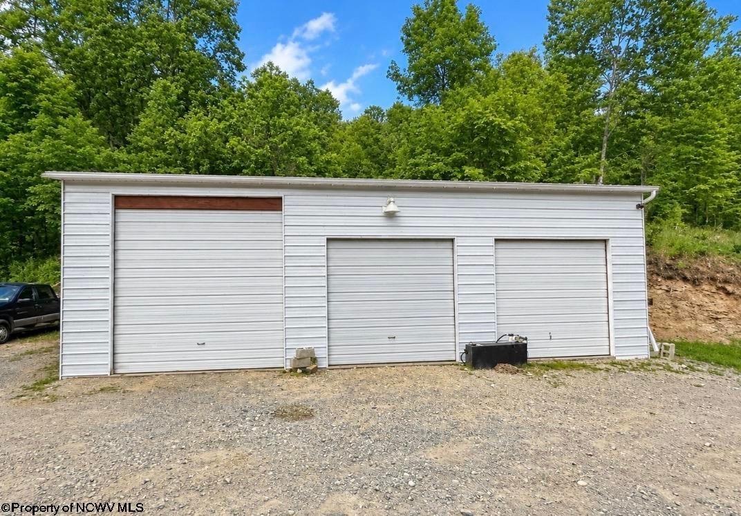 2309 Sassafras Road Weston, WV 26452 - Photo 11 of 32 Gallery Image 11