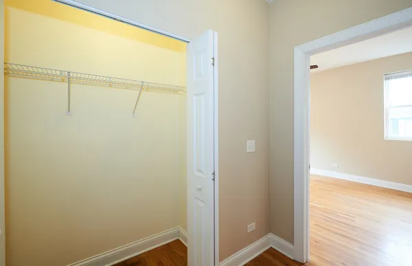 $2,650 | 1609 West Farwell Avenue, Unit 3, Chicago, IL 60626