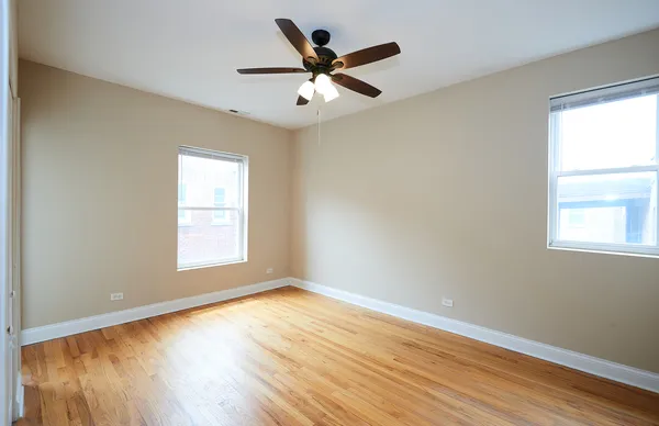 $2,650 | 1609 West Farwell Avenue, Unit 3, Chicago, IL 60626