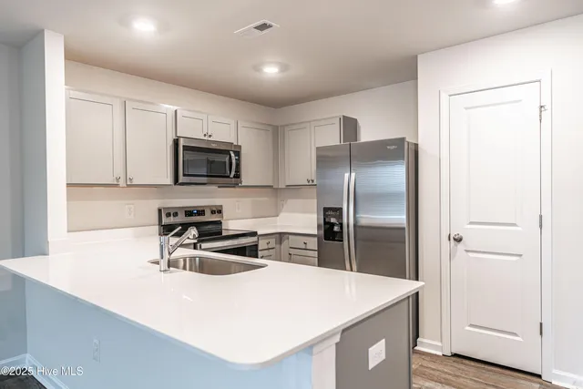 $2,000 | 219 Maddox Drive, Aberdeen, NC 28315