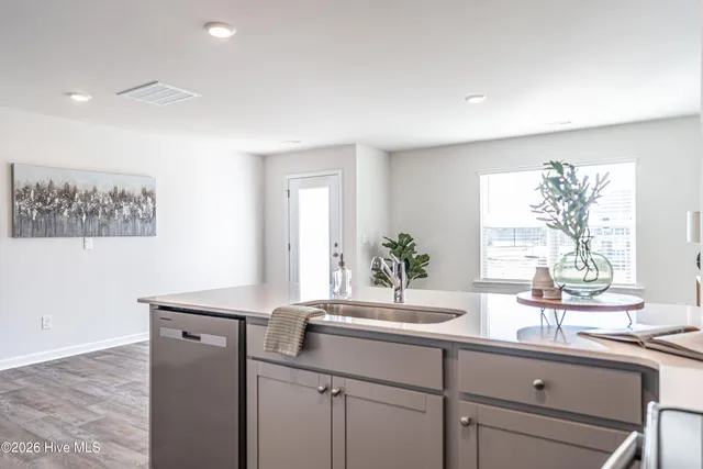 $2,000 | 219 Maddox Drive, Aberdeen, NC 28315