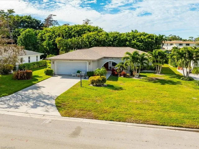 $479,000 | 4412 Beechwood Lake Drive, Naples, FL 34112