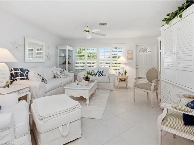 $479,000 | 4412 Beechwood Lake Drive, Naples, FL 34112