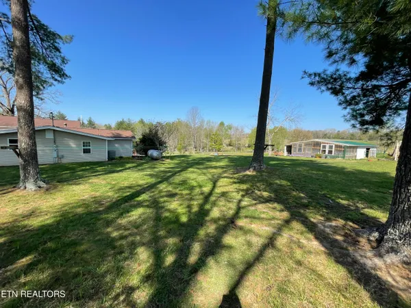 $795,000 | 1951 Hall Road, Clarkrange, TN 38553