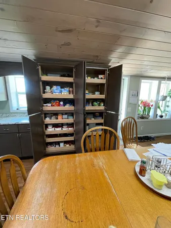 $795,000 | 1951 Hall Road, Clarkrange, TN 38553