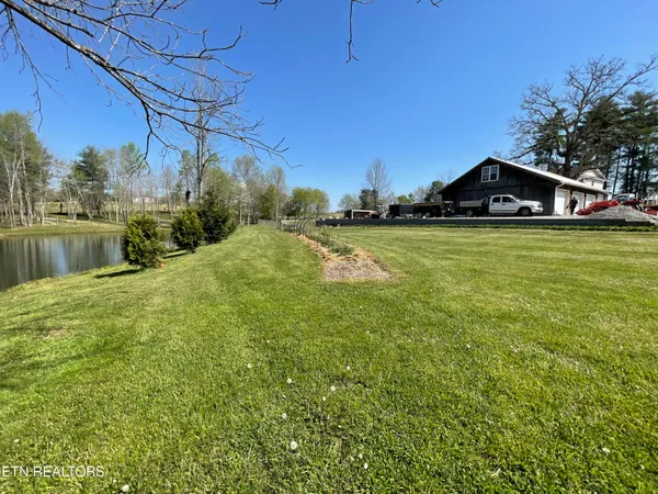 $795,000 | 1951 Hall Road, Clarkrange, TN 38553