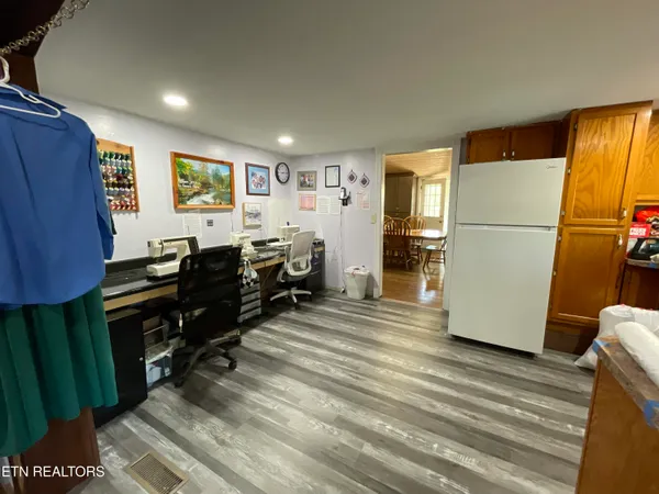$795,000 | 1951 Hall Road, Clarkrange, TN 38553
