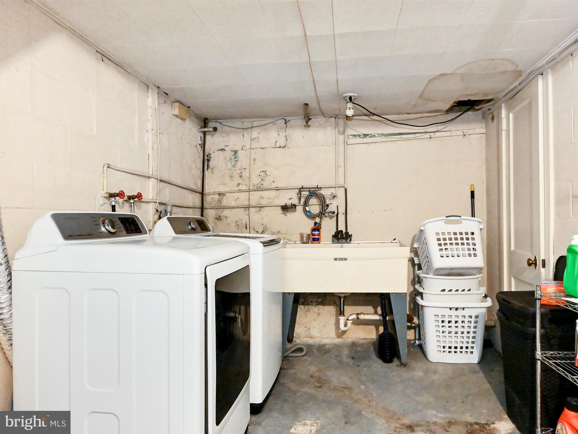 300 Beverly Road Camp Hill, PA 17011 - Photo 17 of 28