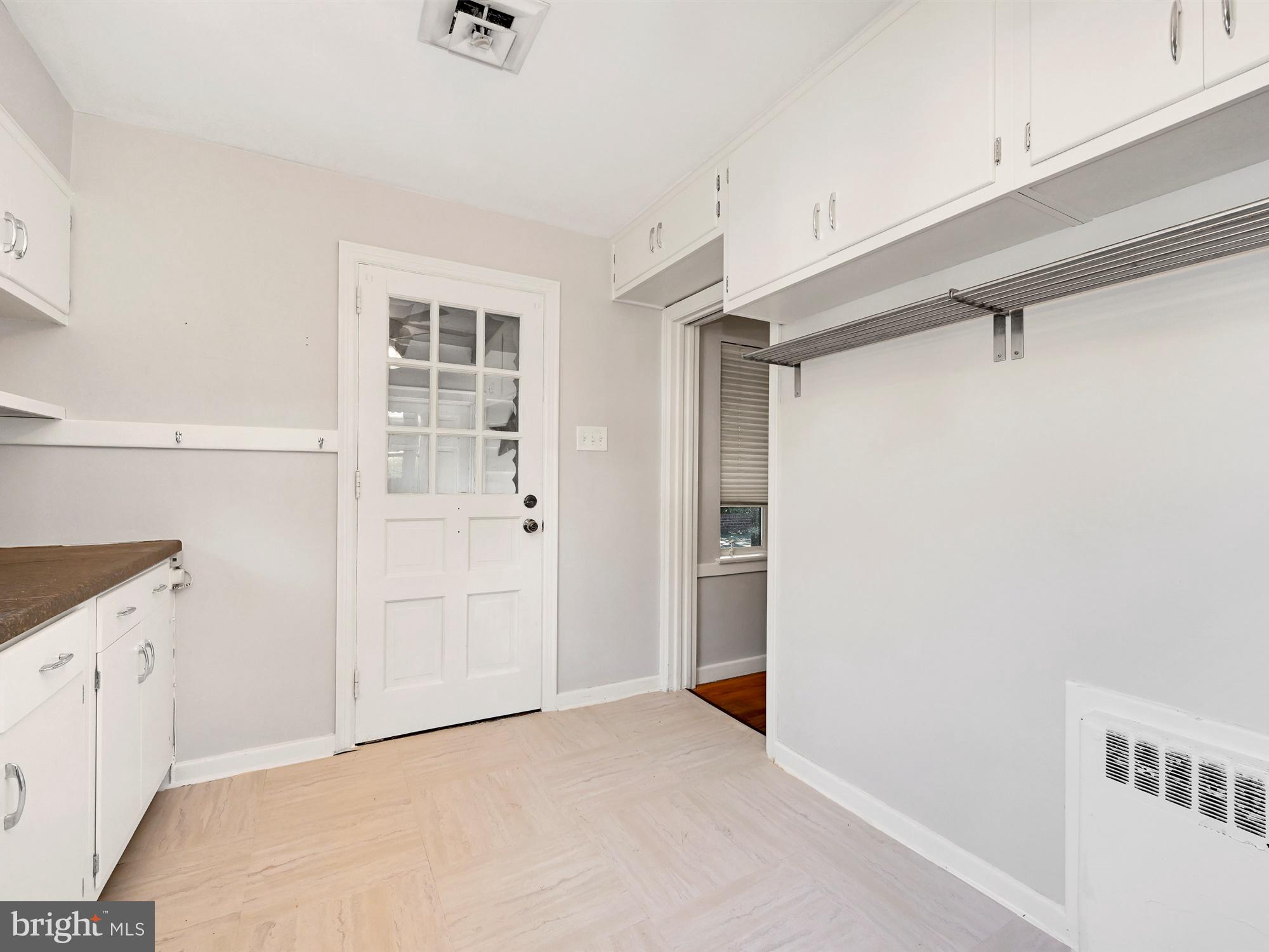 300 Beverly Road Camp Hill, PA 17011 - Photo 10 of 28