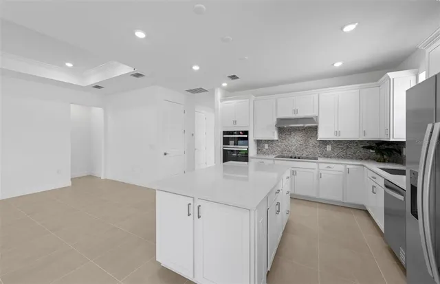 $526,000 | 6953 Honeybell Drive, Nokomis, FL 34275