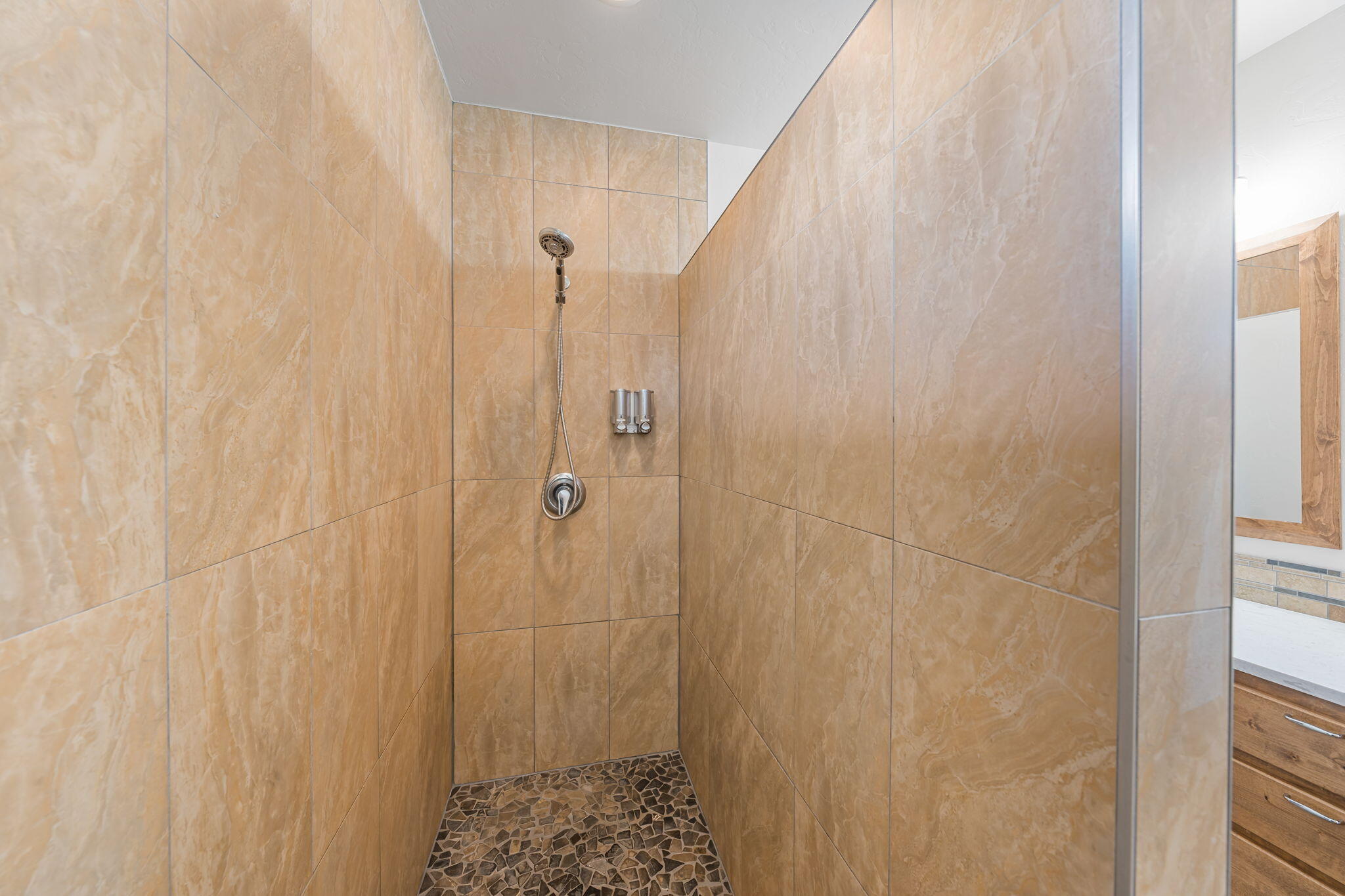 60575 Ward Road Bend, OR 97702 - Photo 25 of 60 61-web-or-mls-Riley Visuals-61