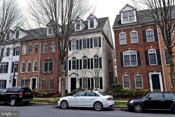 a car parked in front of a building