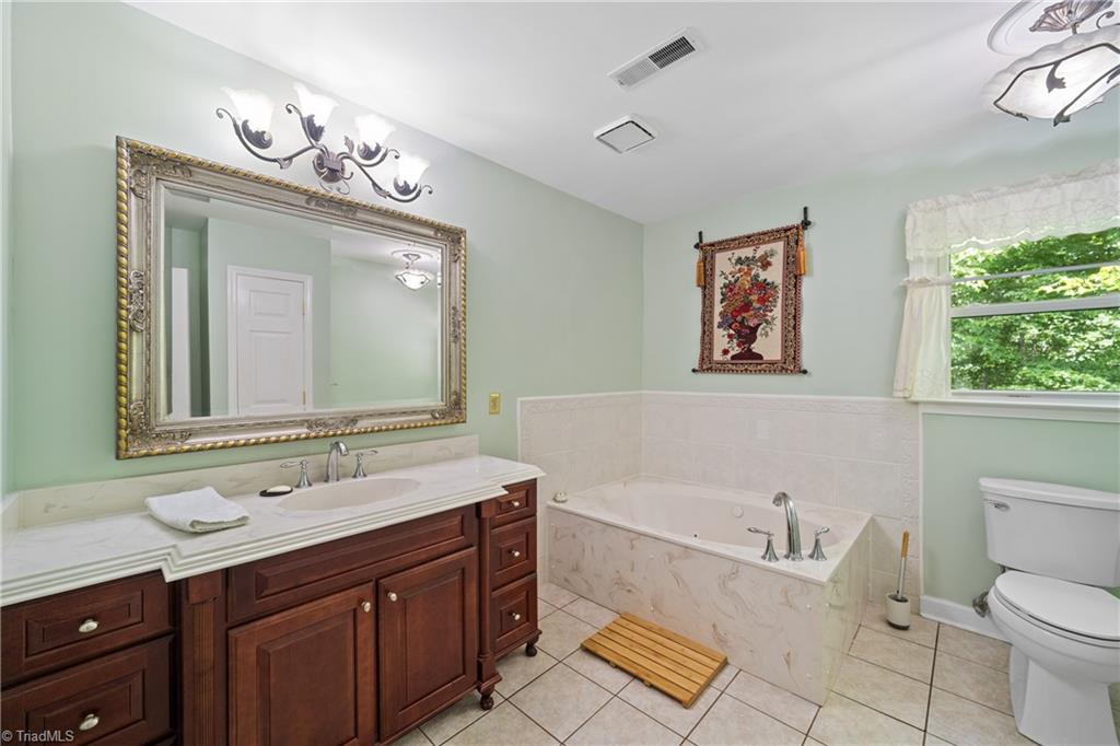 4820 Bent Ridge Lane Clemmons, NC 27012 - Photo 23 of 42