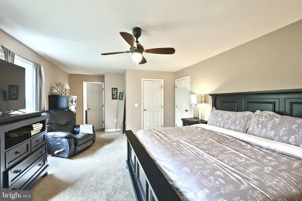 $429,900 | 710 Apple Tree Lane, Mount Wolf, PA 17347