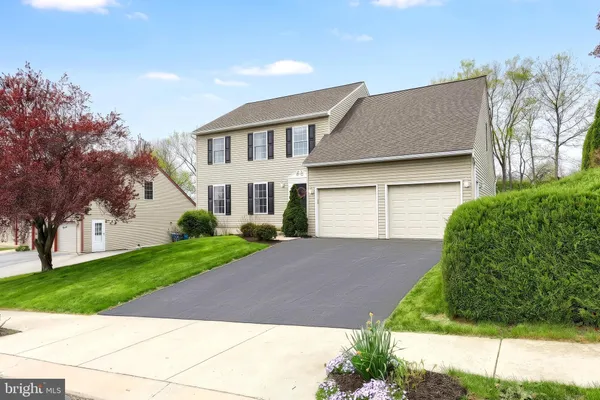 $429,900 | 710 Apple Tree Lane, Mount Wolf, PA 17347