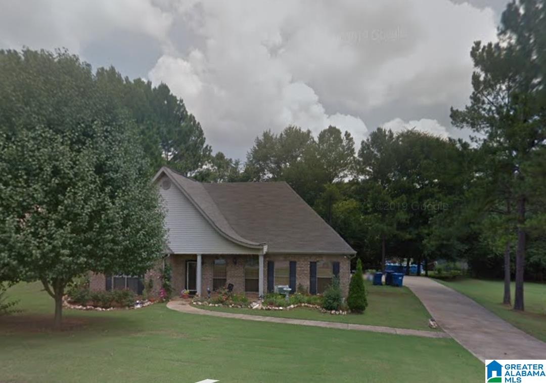 150 Chinaberry Lane Alabaster, AL 35114 - Photo 2 of 16