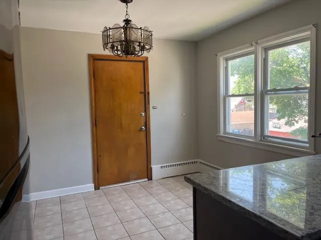 $1,800 | 6100 South Kenneth Avenue, Unit 2, Chicago, IL 60629