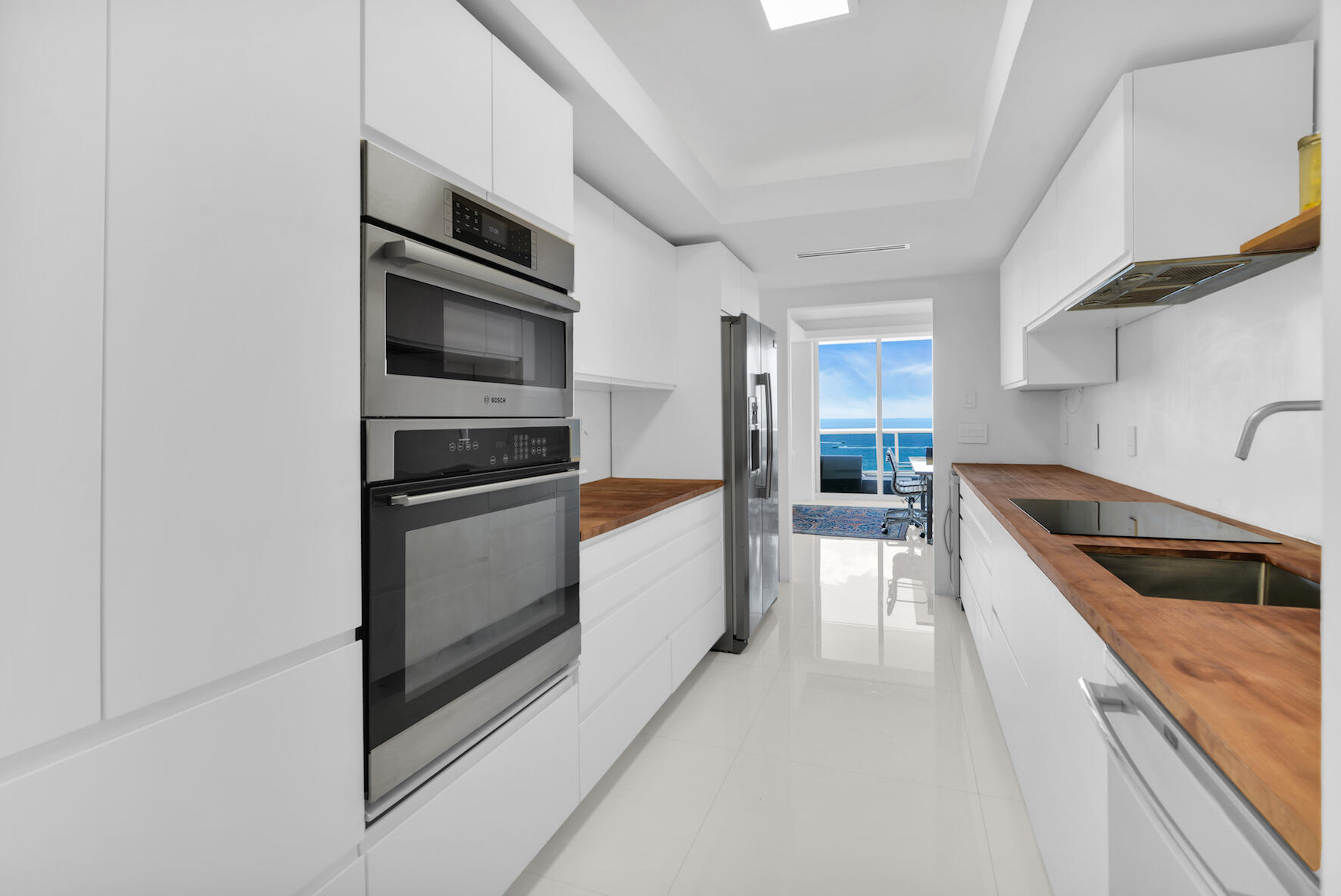 700 South Ocean Boulevard, Unit 1105 Boca Raton, FL 33432 - Photo 20 of 49 Kitchen