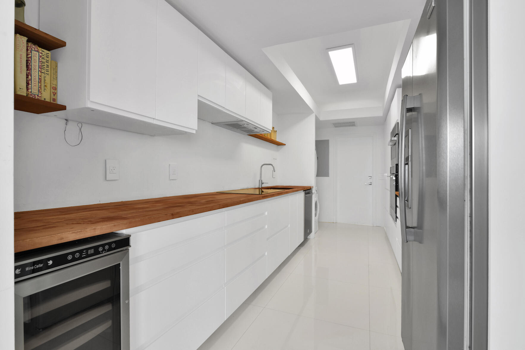 700 South Ocean Boulevard, Unit 1105 Boca Raton, FL 33432 - Photo 21 of 49 KItchen