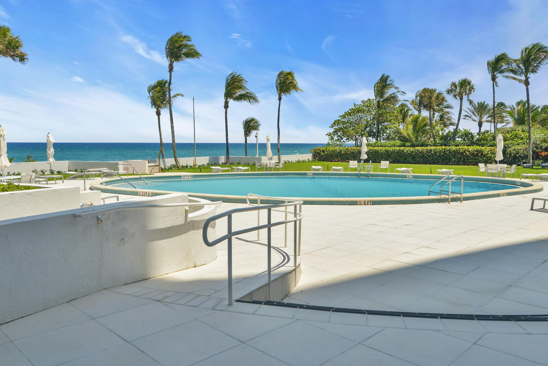 700 South Ocean Boulevard, Unit 1105 Boca Raton, FL 33432 - Photo 49 of 49 Swimming Pool