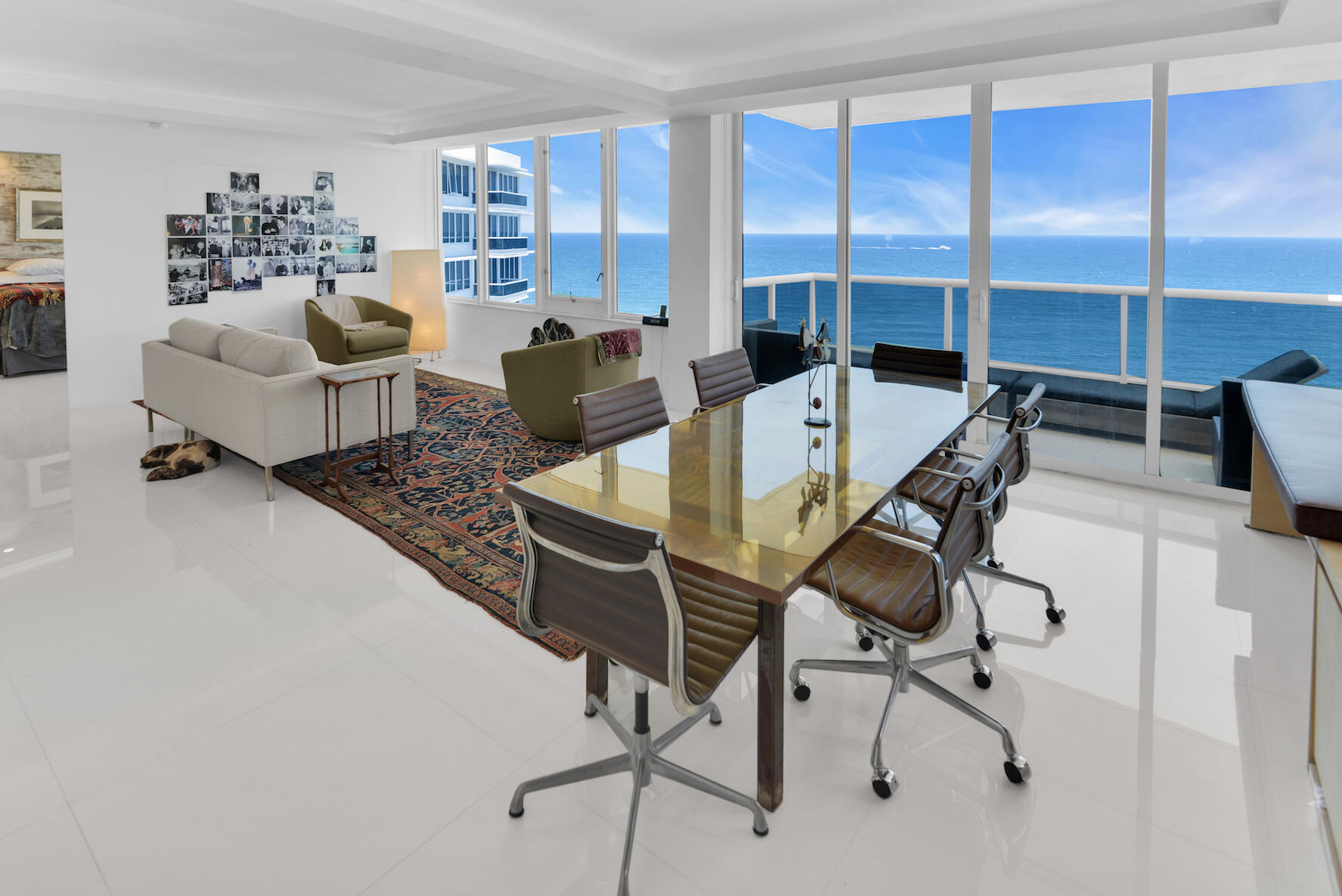 700 South Ocean Boulevard, Unit 1105 Boca Raton, FL 33432 - Photo 6 of 49 Dining / Living