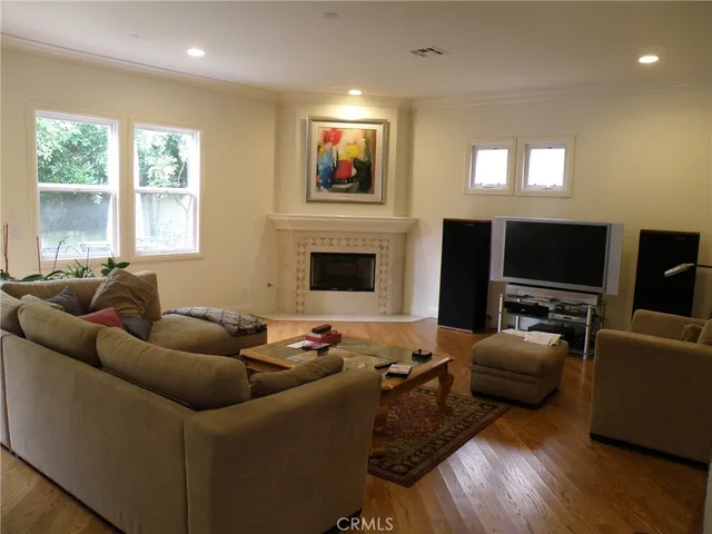 $11,000 | 1201 2nd Street, Manhattan Beach, CA 90266