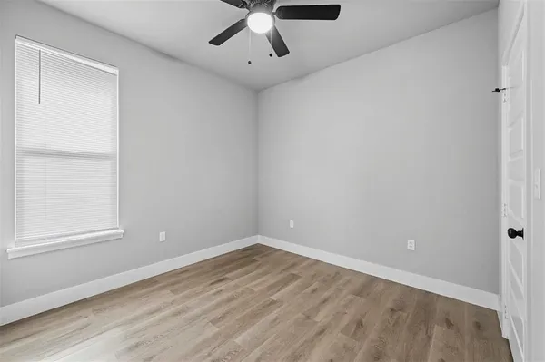 $1,575 | 6147 Shawnee Drive, Mabank, TX 75156