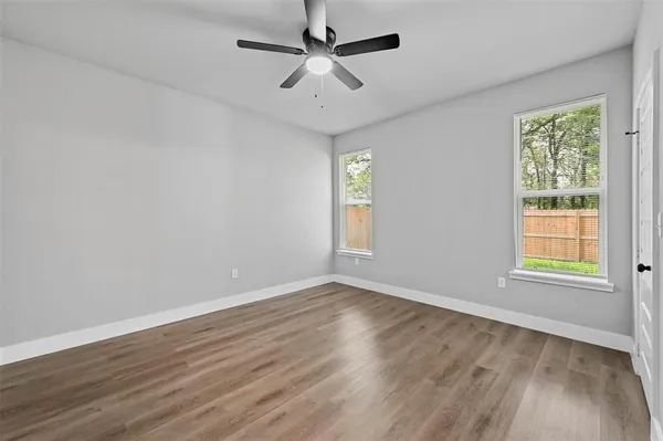 $1,575 | 6147 Shawnee Drive, Mabank, TX 75156