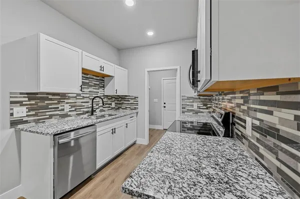 $1,575 | 6147 Shawnee Drive, Mabank, TX 75156