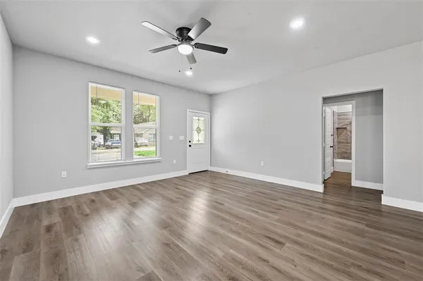 $1,575 | 6147 Shawnee Drive, Mabank, TX 75156