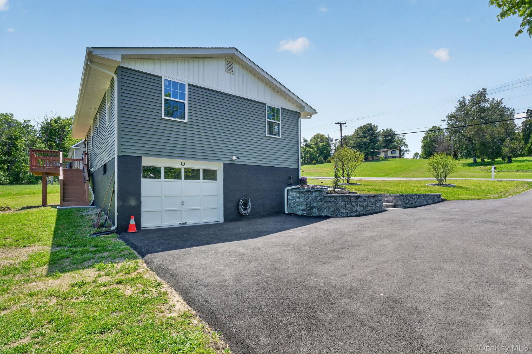 512 Riley Road New Windsor, NY 12553 - Photo 45 of 46