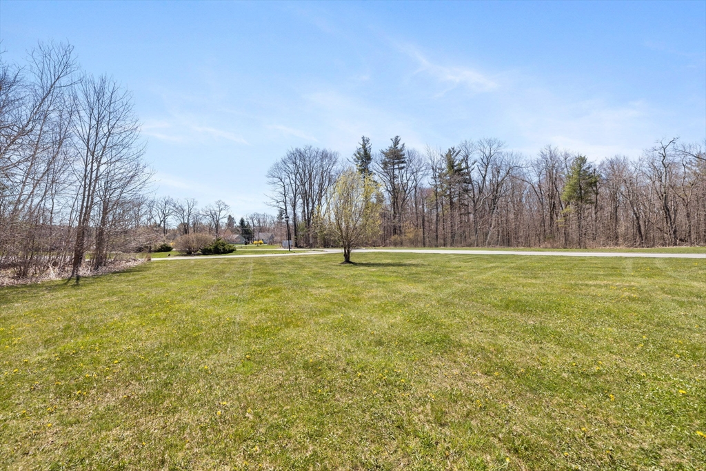 6 Village Road, Unit 6 Paxton, MA 01612 - Photo 13 of 42 Gallery Image 13