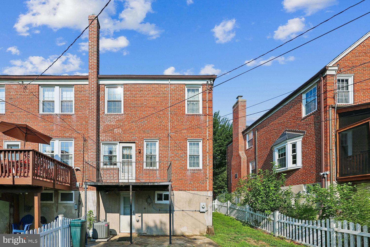 329 Whitfield Road Baltimore, MD 21228 - Photo 4 of 29 Back Elevation