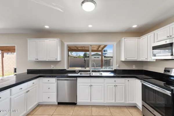 $440,000 | 4569 West Shaw Butte Drive, Glendale, AZ 85304