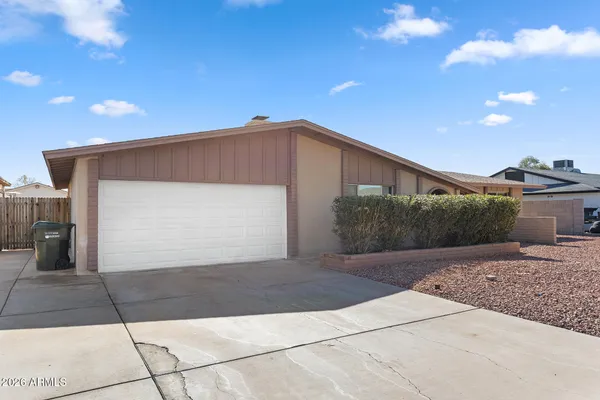 $440,000 | 4569 West Shaw Butte Drive, Glendale, AZ 85304