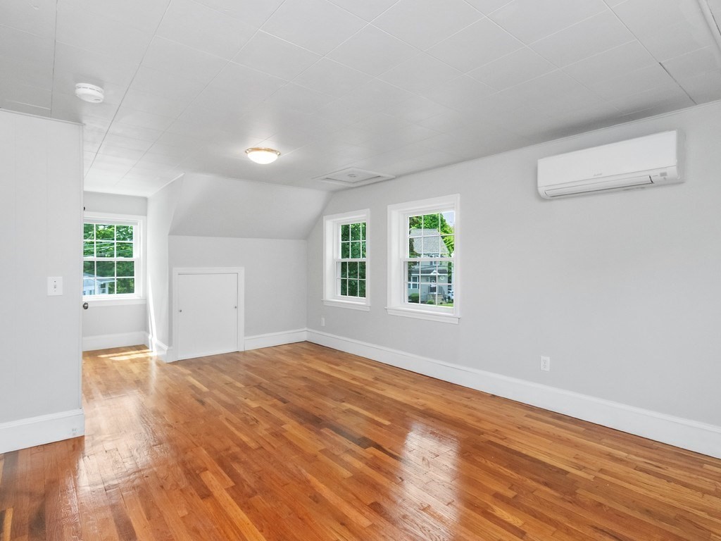 22 Grove Road Waltham, MA 02451 - Photo 21 of 41