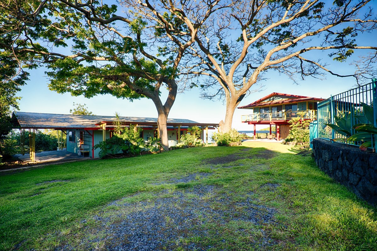 82-6061 Captain Cook Village Road Captain Cook, HI 96704 - Photo 3 of 30 Gallery Image 3