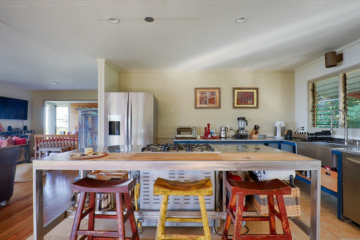 82-6061 Captain Cook Village Road Captain Cook, HI 96704 - Photo 9 of 30 Gallery Image 9