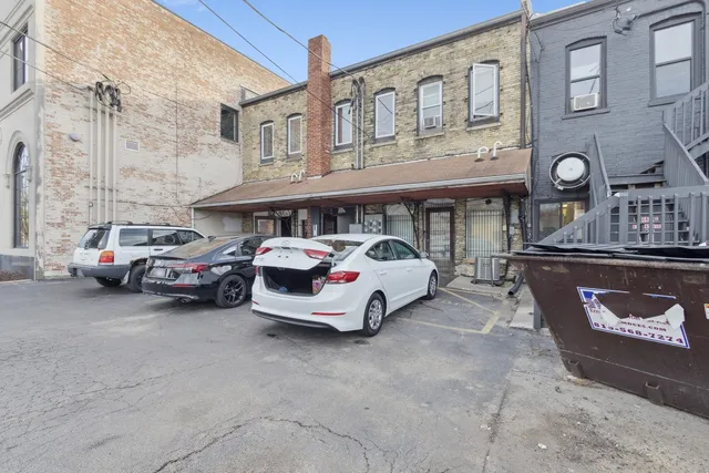 $475,000 | 522 South State Street, Belvidere, IL 61008