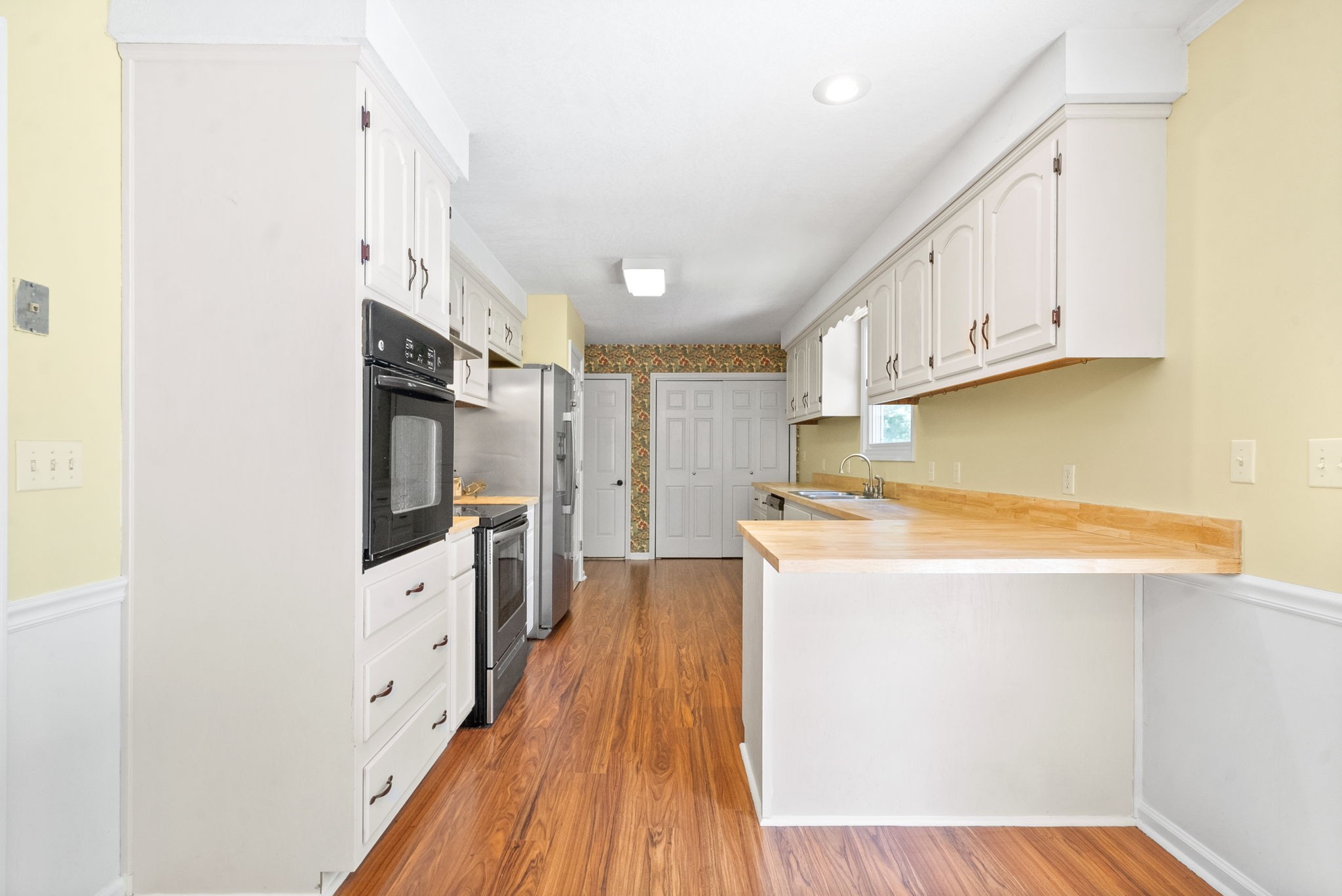 472 Wooten Road Clarksville, TN 37042 - Photo 16 of 39 Gallery Image 16