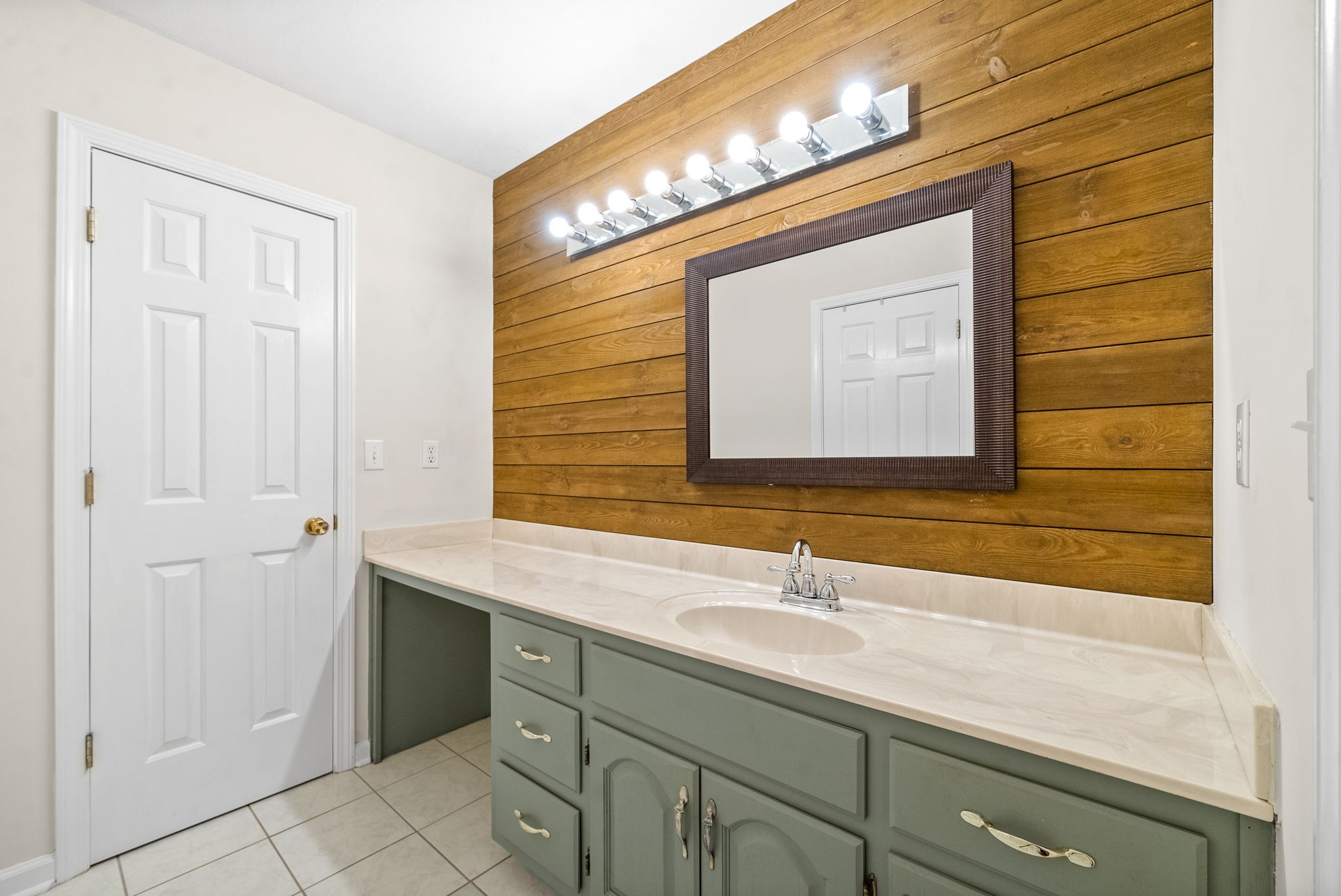 472 Wooten Road Clarksville, TN 37042 - Photo 23 of 39 Gallery Image 23