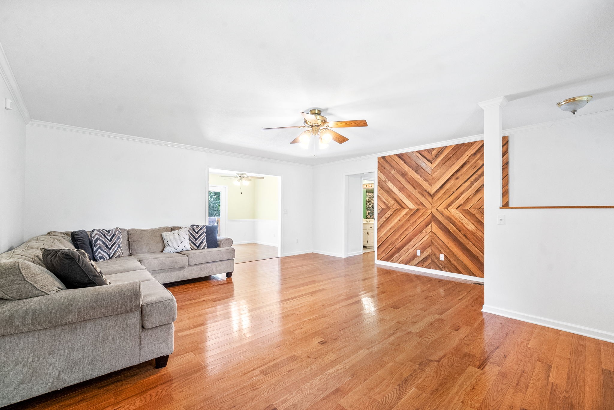 472 Wooten Road Clarksville, TN 37042 - Photo 8 of 39 Gallery Image 8